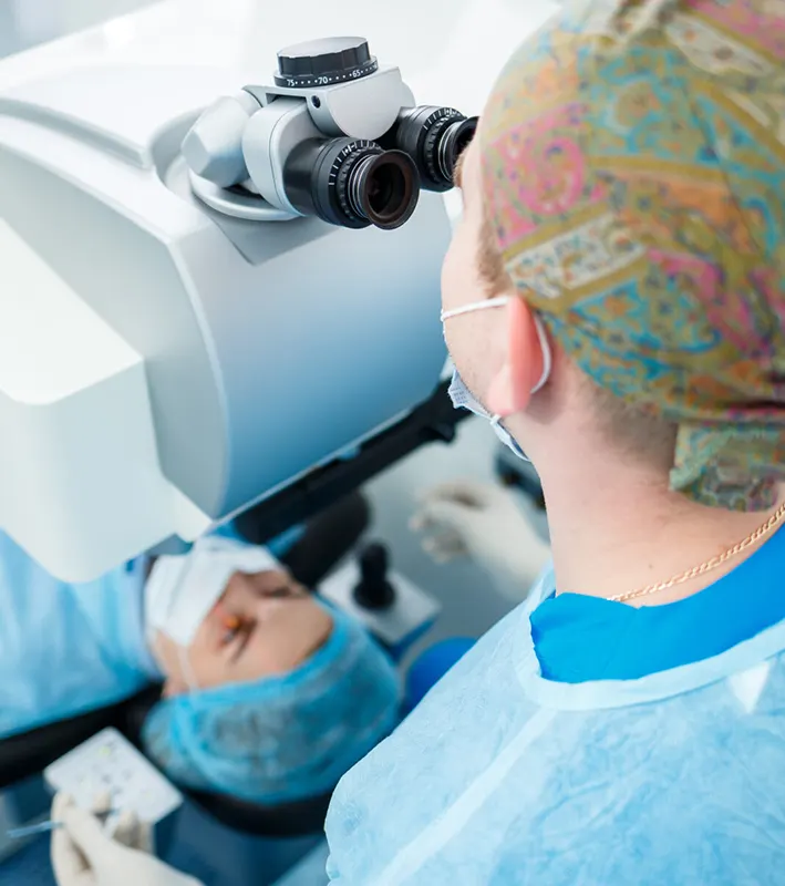 عمل لیزیک چشم