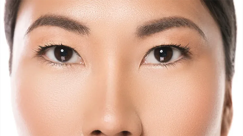 پلک شرقی چیست؟